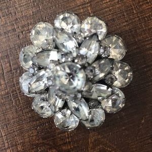 ✨Vintage✨  Vintage Rhinestone Brooch